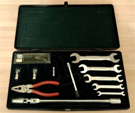 Jaguar XJ Tool Kit Boxed Plus Supagard Jaguar Bag See Notes EBay