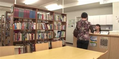 Lesbian In The Library Tnaflix