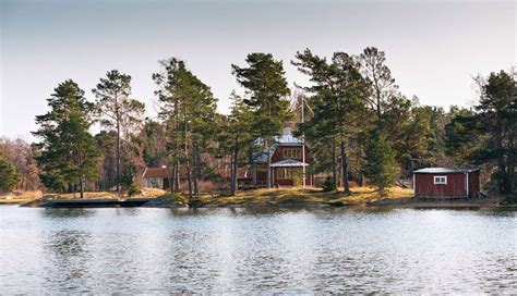 15 Dreamy Swedish Countryside Homes You Can Buy Now - Nordic Design ...