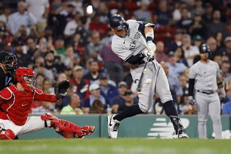 Mlb Aaron Judge Hits Grand Slam To Help Yankees Beat Red Sox 8 5 For