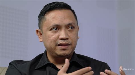 Profil Ronny Talapessy Ketua Dpp Pdip Bidang Reformasi Sistem Hukum