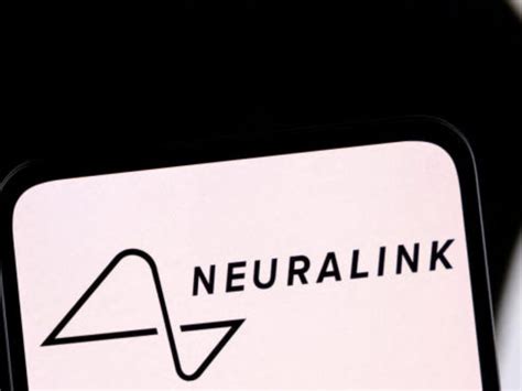 Musk Firma Neuralink Implantierte Ersten Chip In Menschliches Gehirn