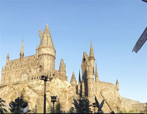 Universal Studios Hollywood Harry Potter World in 2022 | Universal ...