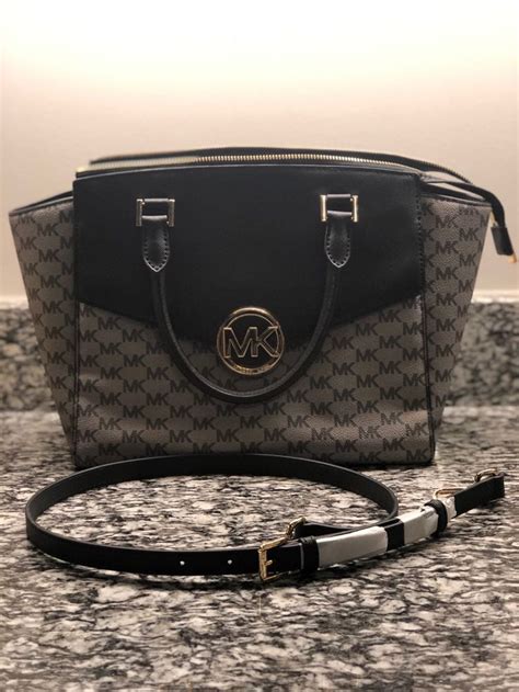 Michael Kors Purses And Handbags On Mercari