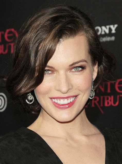 in case my hair stays short | Milla jovovich, Celebrities, Beauty