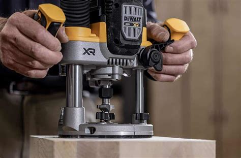 Dewalt Announces Cool New Cordless Dedicated Plunge Router — Compact Equipment Magazine