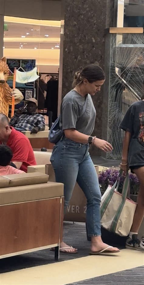 Milf Mall Tight Jeans Forum