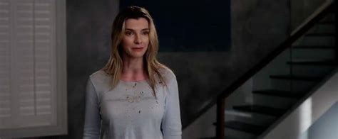 The Hunt Trailer Betty Gilpin Leads Damon Lindelofs Social Thriller