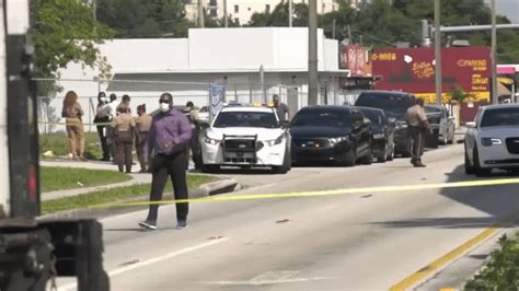 Man Shot And Killed In Front Of Miami Dade Officers Police Nbc 6