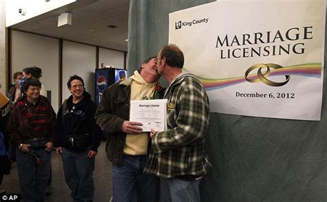 Sealed With A Lot Of Kisses Hundreds Of Same Sex Couples In Washington Pick Up Marriage