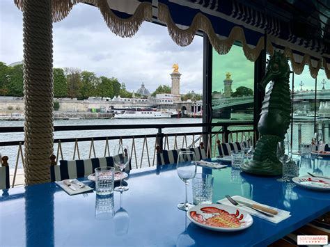 Riviera Fuga Restaurant Italo Japonais Flottant Sur La Seine Aussi