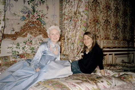 35 Behind The Scenes Photos Of Marie Antoinette | Sofia coppola, Marie antoinette 2006, Marie ...