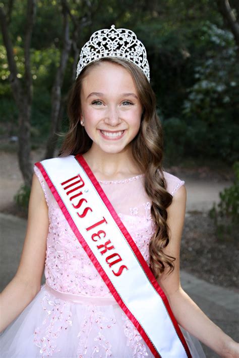 Featuring Miss Texas Pre Teen Emma Malouff