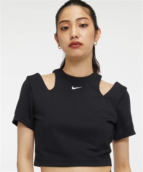 Nike（ナイキ）の「ナイキ スポーツウェア エッセンシャル ウィメンズ ショートスリーブ トップ Nike Sportswear