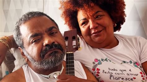 Babi Cruz Mulher De Arlindo Cruz Emociona Ao Mostrar Cantor Banjo