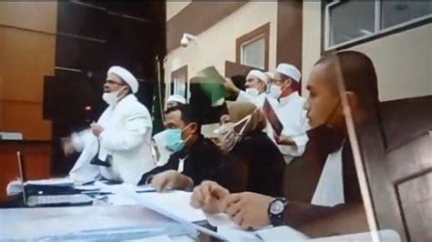 Di Persidangan Rizieq Shihab Sebut Ada Pejabat Indonesia Yang Menolak