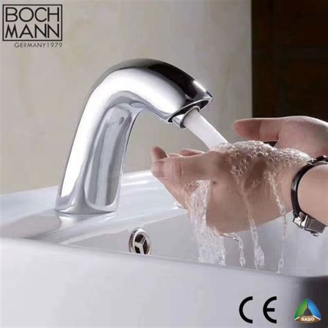 Inductive Sensor Water Tap With Handle Adjusting Hot And Cold Water