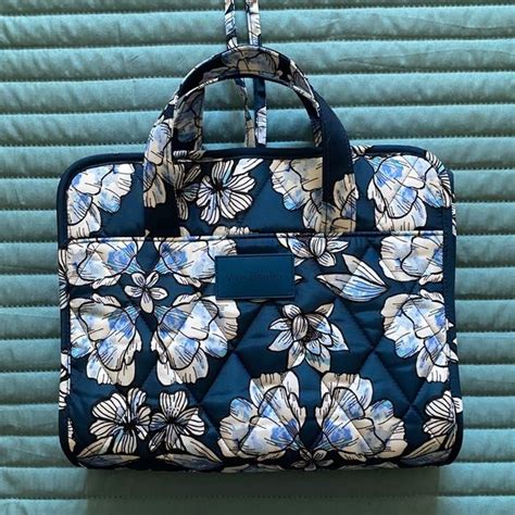 Vera Bradley Hanging Travel Bag In 2024 Vera Bradley Duffle Bag