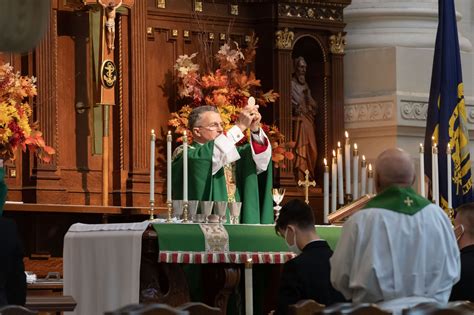 Naval Academy Catholic Mass Elevation Catholic Stock Photo