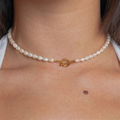 Ce Collier Est En V Ritable Perles D Eau Douce Il Reste Intact Face Au