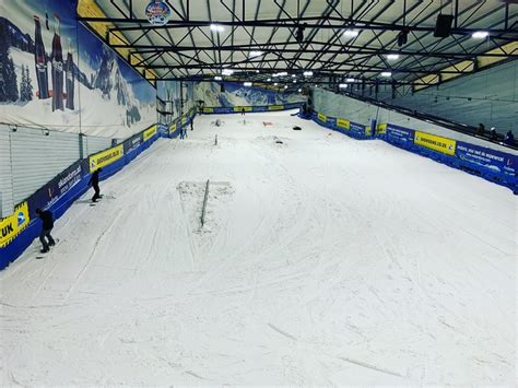 Snowdome Tamworth