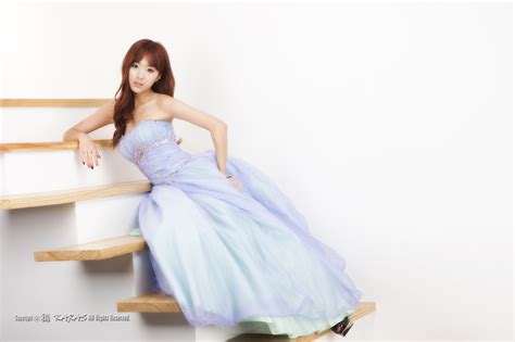 Xxx Nude Girls Alluring Minah