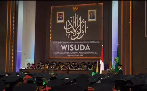 69 Wisudawan Berpredikat Cumlaude UIN Malang Sukses Gelar Wisuda