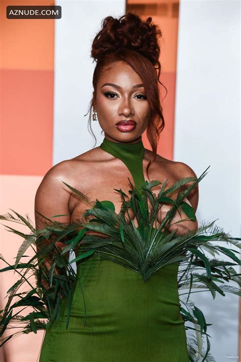 Megan Thee Stallion Stuns Sexy Shows Off Her Hot Boobs At The Vanity Fair Oscar Awards In
