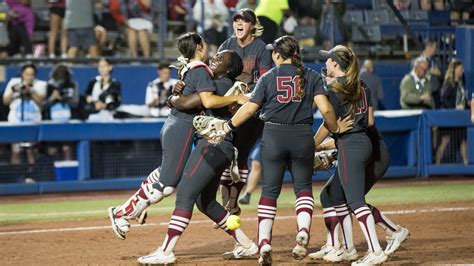 Wcws Stanford Beats Ucla To Reach Women S College World Series Semis