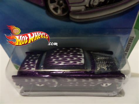Hot Wheels TREASURE HUNT CUSTOM CHEVY INDOHOTWHEELS