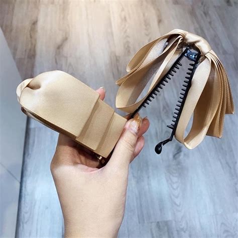 Kẹp dọc tạo phồng tóc màu nude Shopee Việt Nam