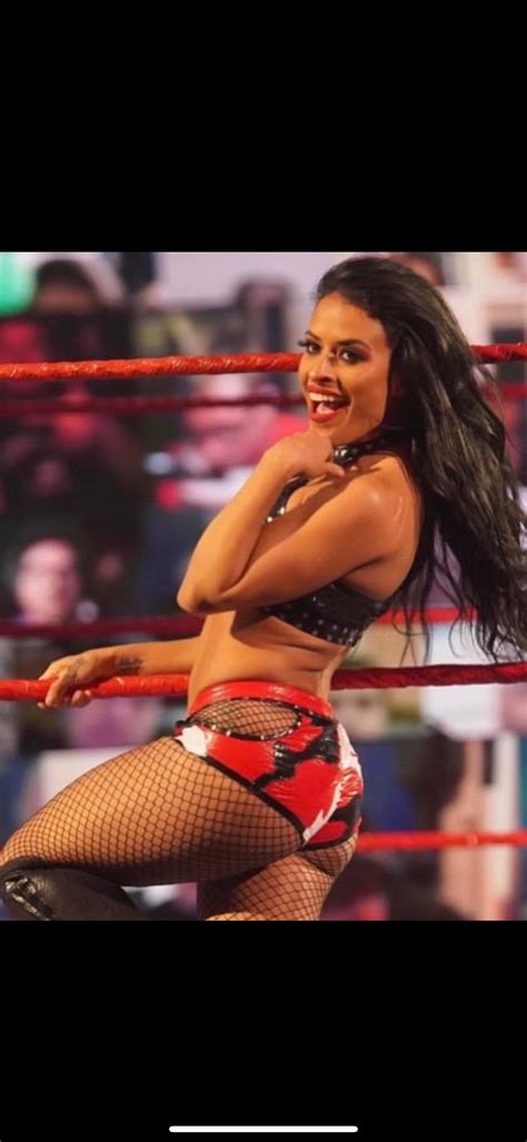 Zelina booty : r/Zelina_Vega