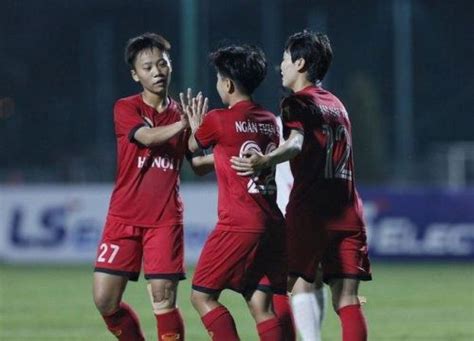 Bóng đá nữ vào chặng gay cấn Bóng đá Việt Nam Việt Giải Trí