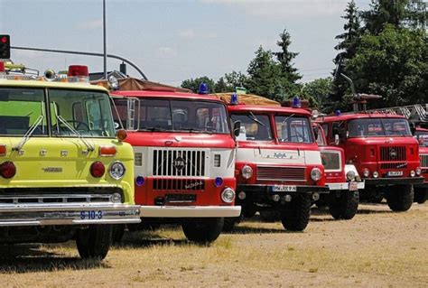 50 Feuerwehr Oldtimer Treffen Sich In Hartmannsdorf Blick Mittelsachsen