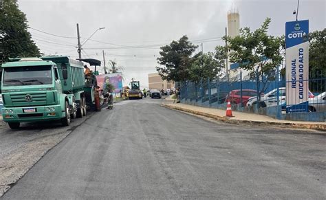 Asfalto Novo ruas da região central de Caucaia do Alto recebem nova