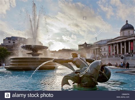 A View Of Trafalgar Square Fountain The National Dining Rooms The