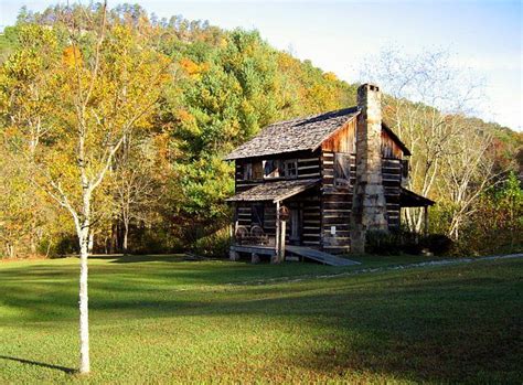 Gladie Creek Cabin The Gorge Refurbished And Decorated With Period