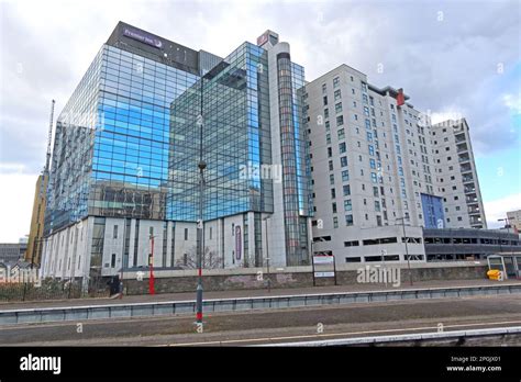 Premier Inn Viewed From Platform At Caerdydd Heol Y Frenhines Cardiff