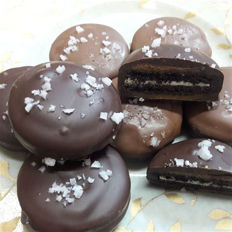 Chocolate Dipped Sea Salt Caramel Oreos Sweet Cascades Chocolatier