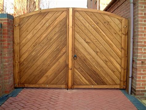 Изделия из натурального дерева под ключ - Woodom | Натуральное дерево ...