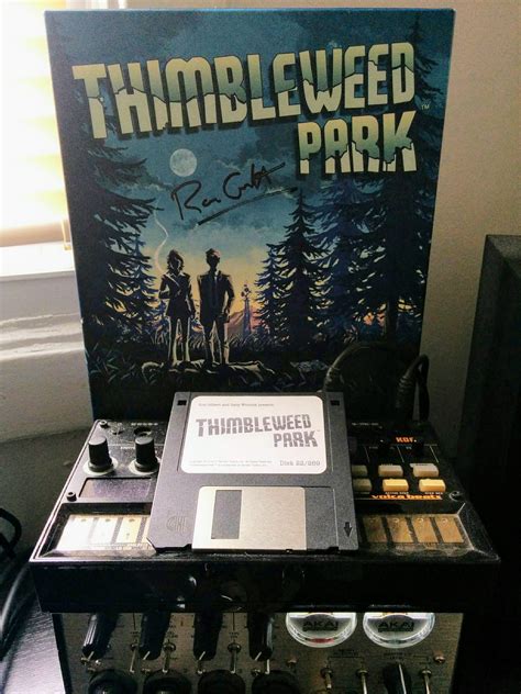 Signed [Ron Gilbert] Thimbleweed Park collector's edition box set ...