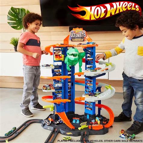 รถรางขนาดใหญ Hot Wheels Toy Car Track Set City Ultimate Garage Moving T Rex Dinosaur 100