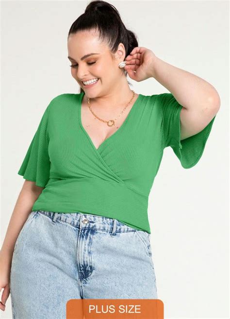 Blusa Canelada Com Decote Transpassado Verde Lunender Mais Mulher