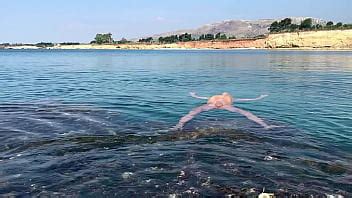 Floating Body XVIDEOS