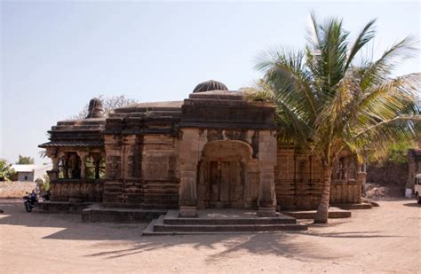 140+ Siddheshwar Temple Stock Photos, Pictures & Royalty-Free Images ...