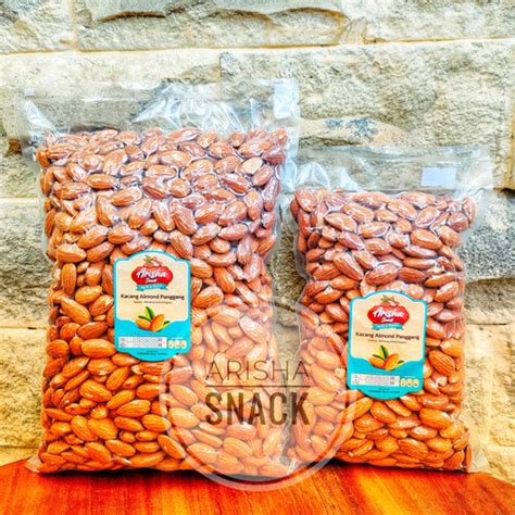 Jual Kacang Almond Panggang Kupas Tanpa Garam Blue Diamond Roasted Kg