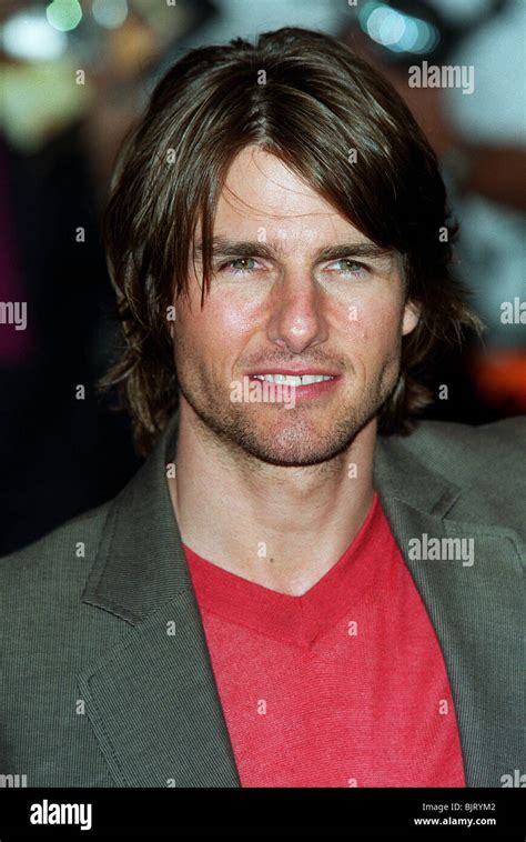 TOM CRUISE MISSION IMPOSSIBLE 2 PREMIER LONDON/ENGLAND LEICESTER SQ 04 ...