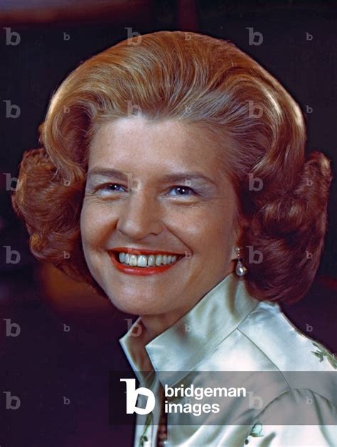 Image Of Official Portrait Of First Lady Betty Ford In The White