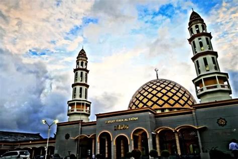 Profil Masjid Raya Al Fatah Ambon Salah Satu Masjid Tertua Di Maluku