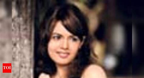 I'd like to do more films in the south: Shweta | Telugu Movie News ...